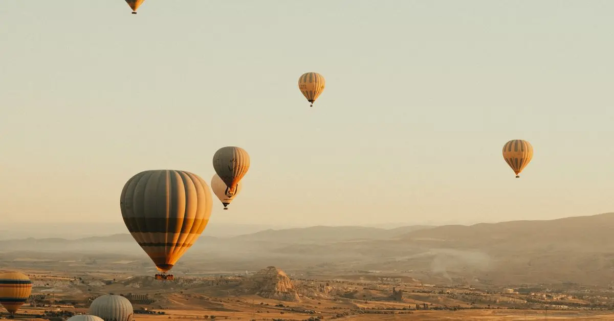 Les meilleures astuces pour réussir votre vol en montgolfière