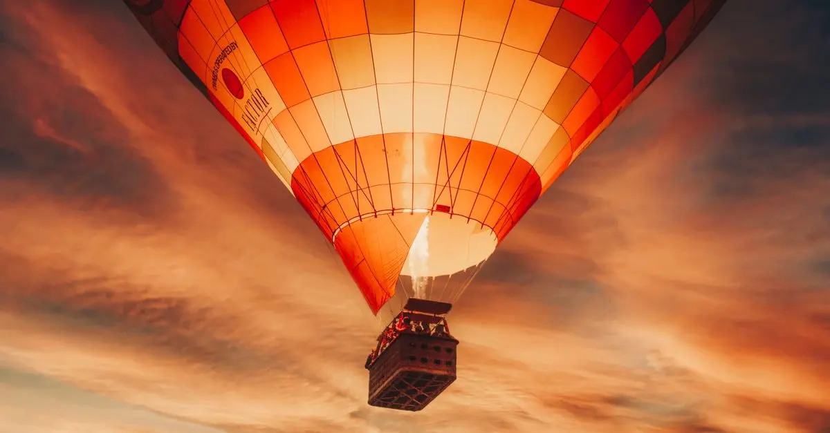 Les meilleures astuces pour réussir votre aventure en montgolfière