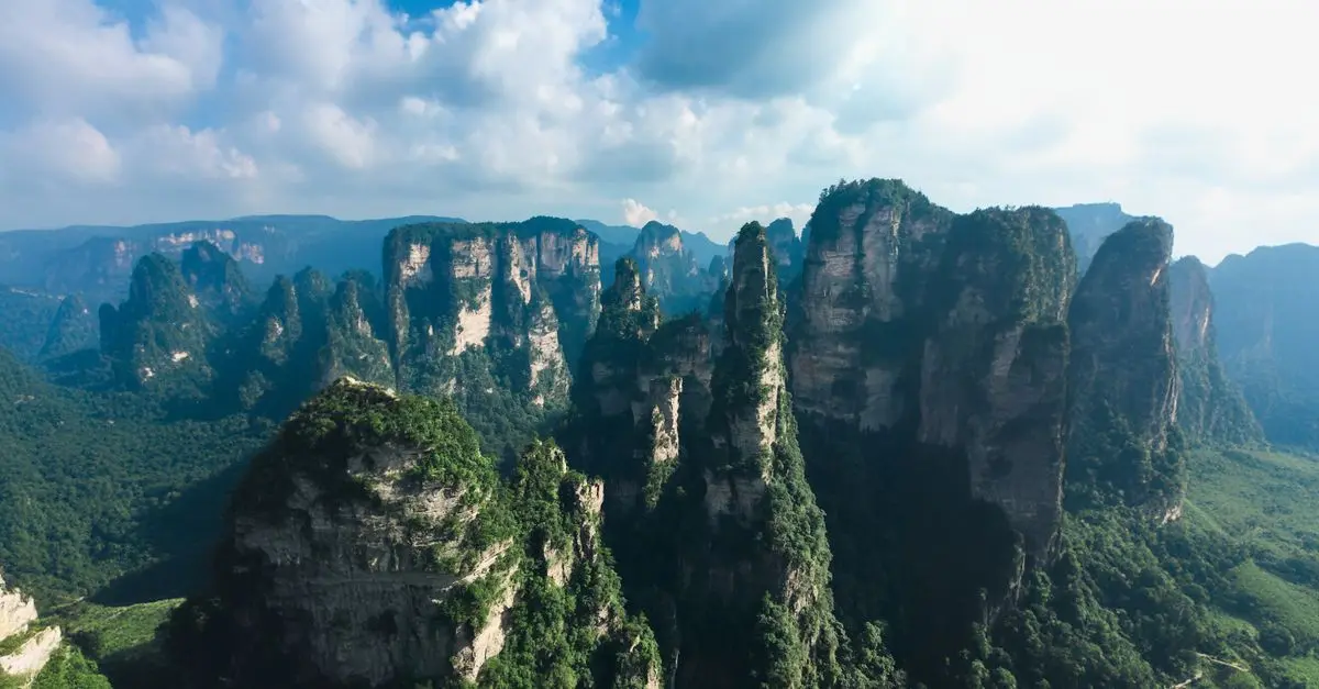 Les meilleures destinations pour des aventures aériennes