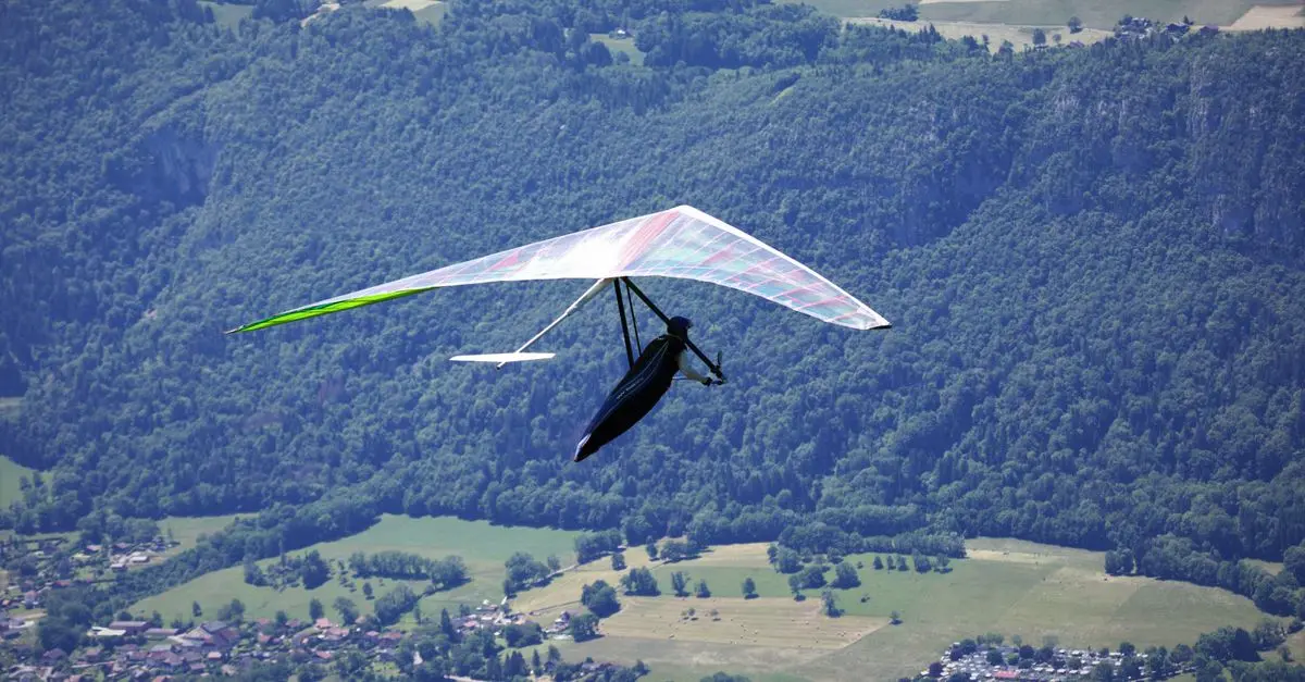 Les meilleures destinations pour le vol en planeur au printemps