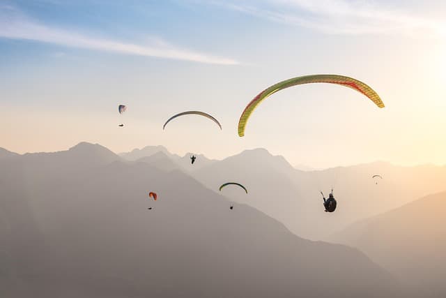Guide pratique pour réussir votre premier vol en parapente