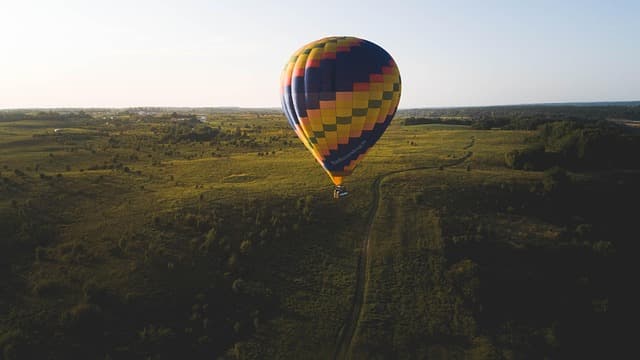 Comment bien choisir votre première aventure aérienne